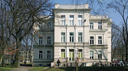 Budynek główny MDK 2009